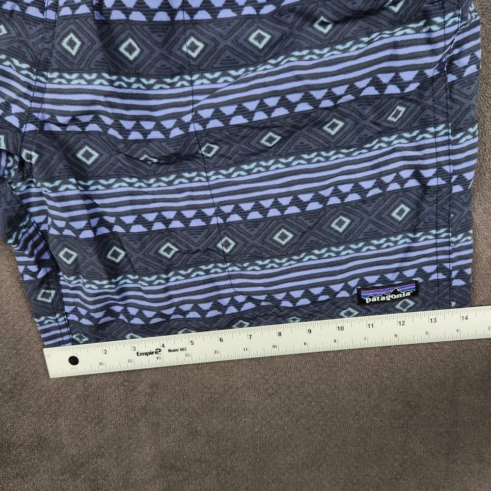 Patagonia Baggies Longs Shorts Mens XL Blue Geometric Tribal 6in Lined 58033